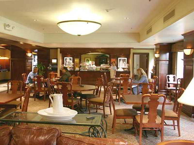 Hampton Inn Hartford Airport Windsor Locks Restaurant photo